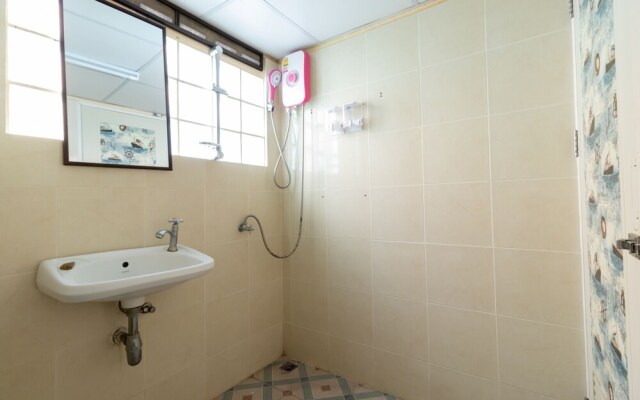 B168-Bed & More - Hostel