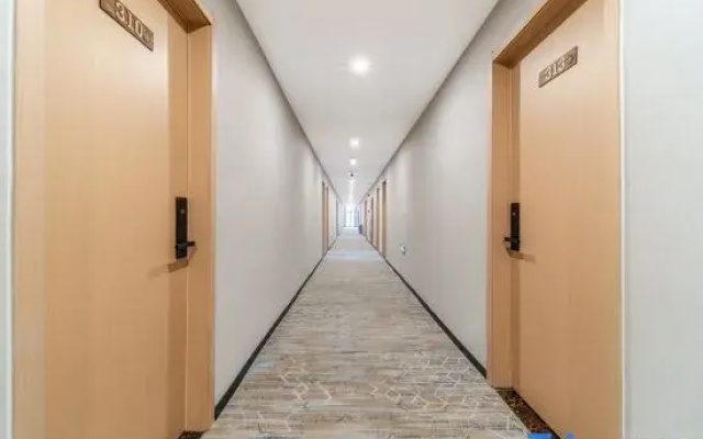 Jingxi Hotel (Linyi High-speed Railway North Station)