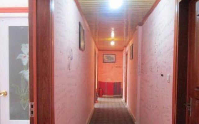 Dengba Hostel Kangding Branch