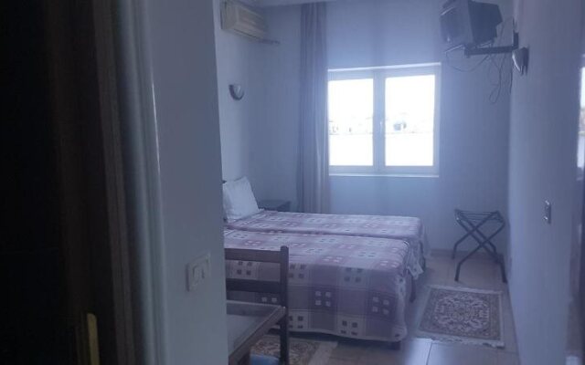 Hotel El Layeli