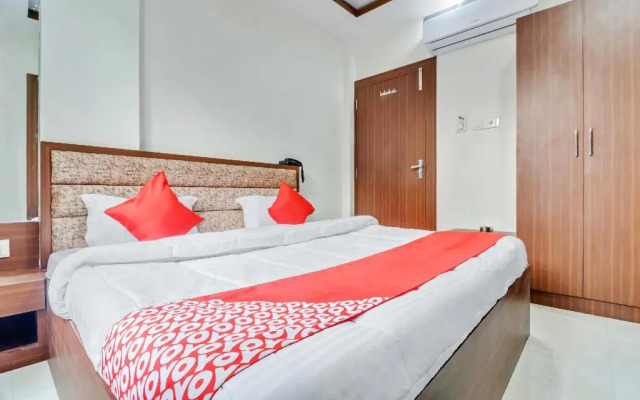 Hotel Sakshi by OYO Rooms