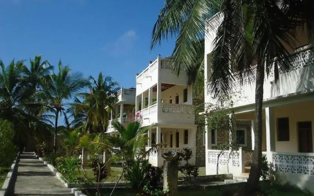 Dudu Villas N Backpackers