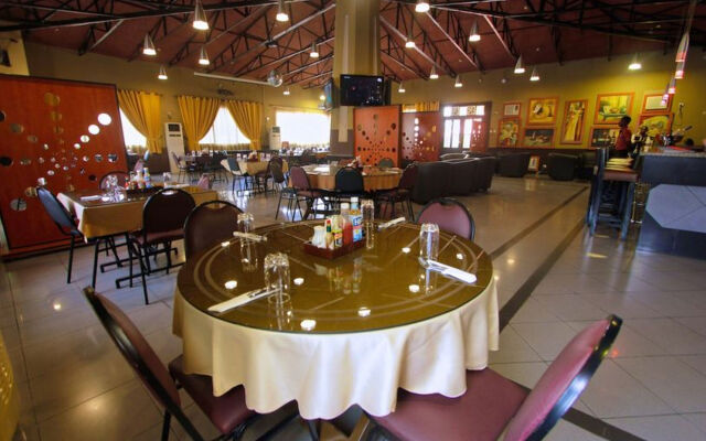 Carliza Hotel Apapa