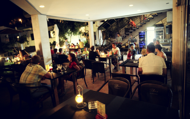 Beach Hotel Plaza
