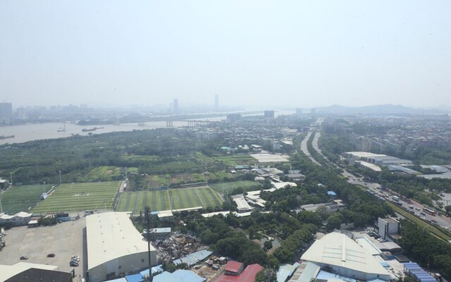 Guangzhou Convention Center Apartment