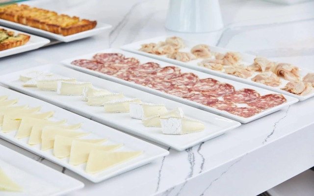 AC Hotel Phoenix Biltmore