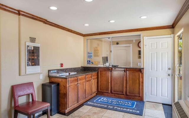Rodeway Inn & Suites Pasadena