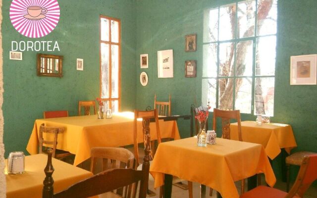 Paloma Suite & Guest House