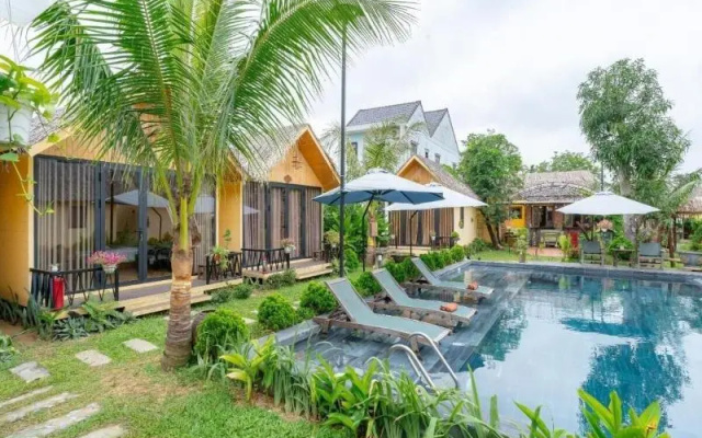 Phoenix Hotel Bungalow – Pool – Da Nang