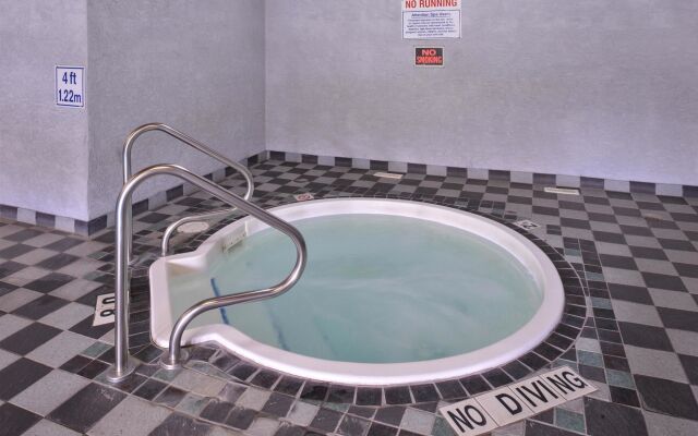 Canadas Best Value Inn & Suites Fernie