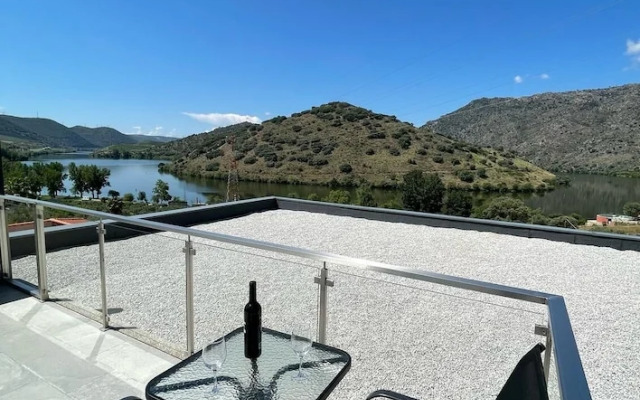 Douro Elegance Suites