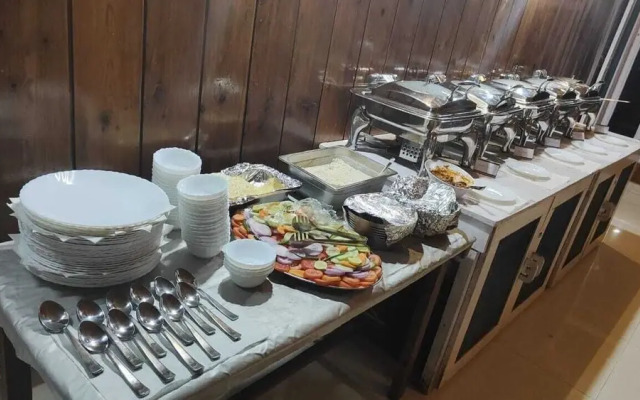 Hotel Savi Shallidrishya