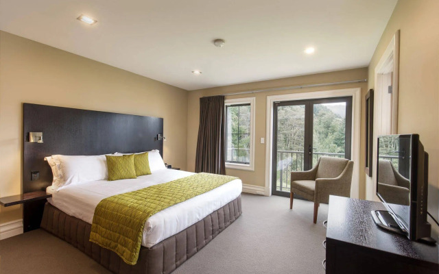 Platinum Queenstown Villas