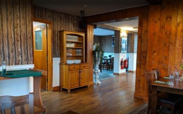 Adnans Hotel