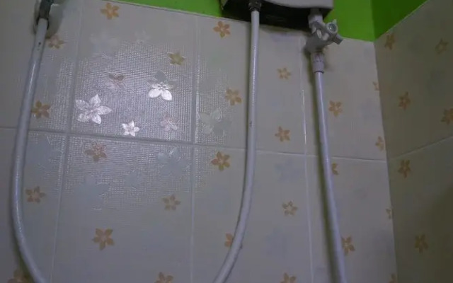 Thong Hug House Resort