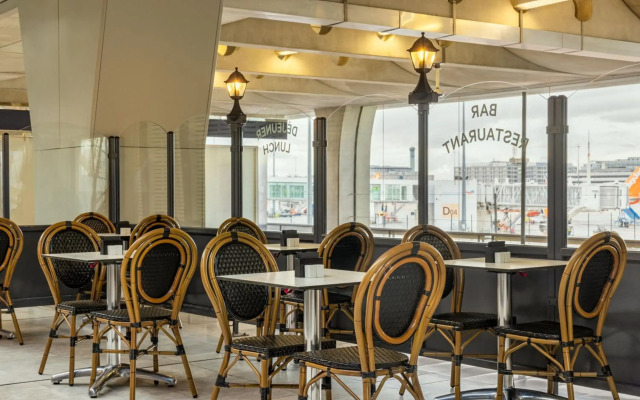 Sheraton Paris Charles de Gaulle Airport Hotel
