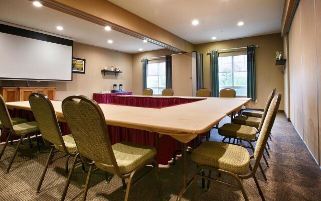 Best Western Plus Saint John Hotel & Suites