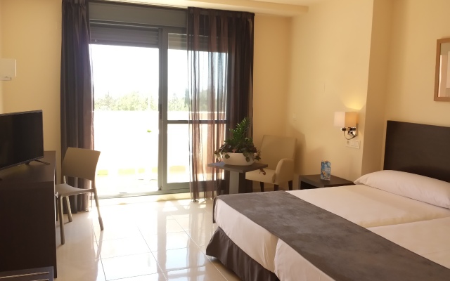 Hotel Adaria Vera