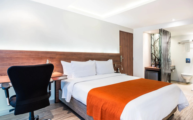 Bogotá 100 Design Hotel By Sarasti