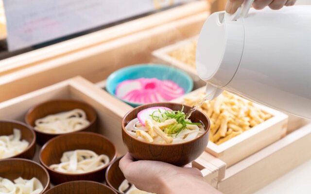 Vessel Inn Sakae Station