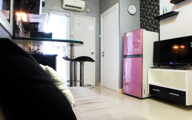 New Furnished with Sofa Bed Green Pramuka Apartment