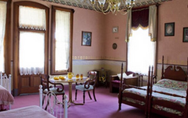 Historic Stannum House