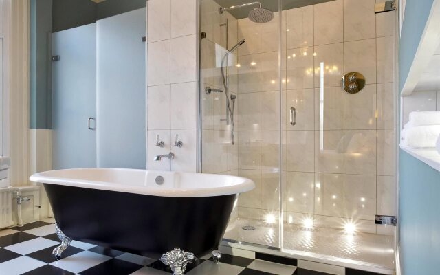 Queens Hotel Cheltenham