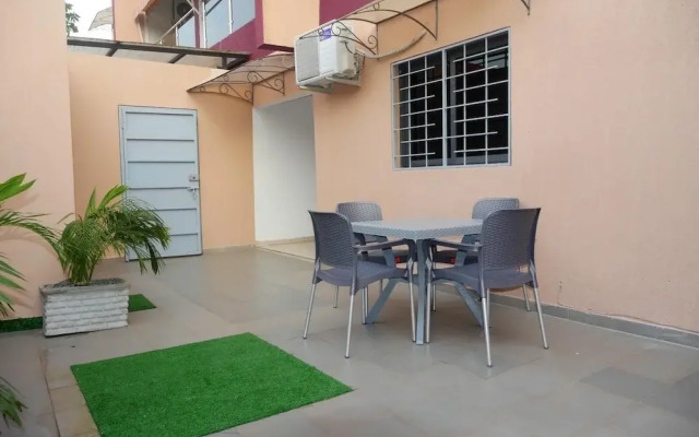 Residence Mh Services Abidjan