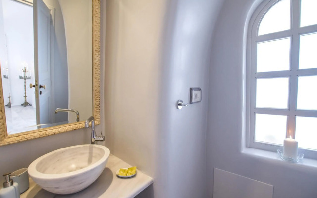 Oia Mare Villas