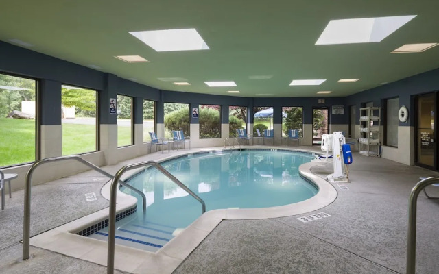 Holiday Inn Express Hershey Harrisburg Area