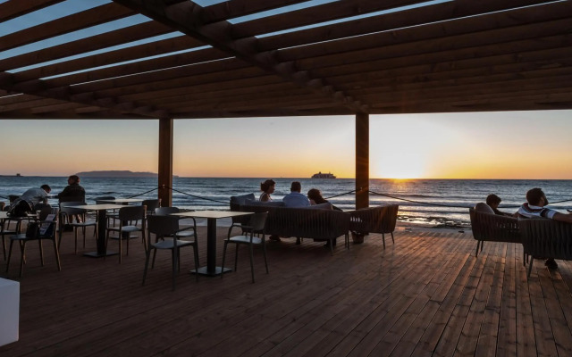 Hotel Punta Tipa