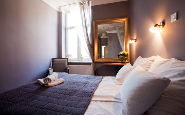 Angel House Bed & Breakfast