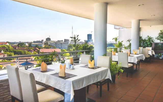Mondial Hotel Hue