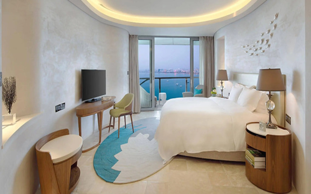 Phoenix Island Resort Sanya