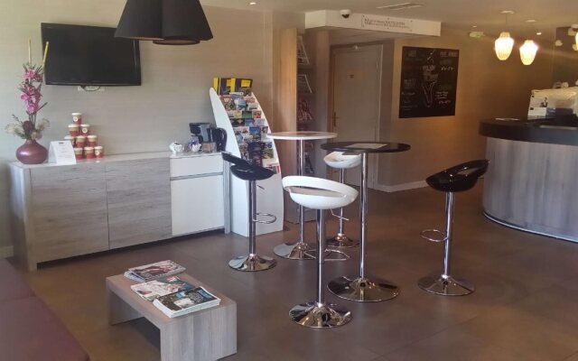 Hôtel Kyriad Lyon Est