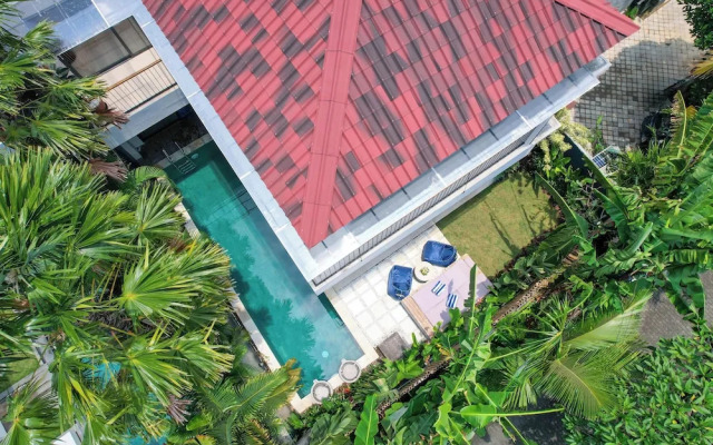 Twin Villas Drupadi 8Br Seminyak