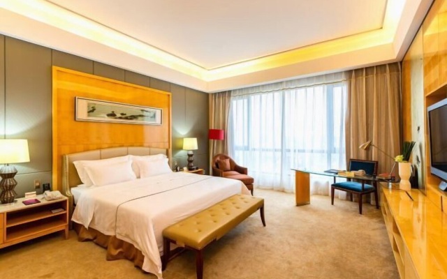 Lotin Hot Springs Hotel – Guest Rooms – Maoming