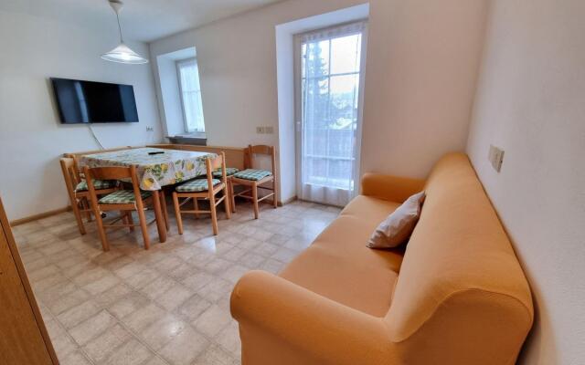 RIZ DX - three room apartment. (022036-AT-066279)-415 RIZ DX