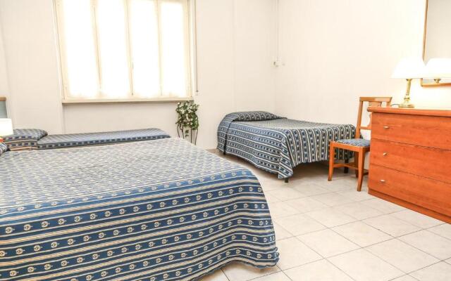 Athena Hotel