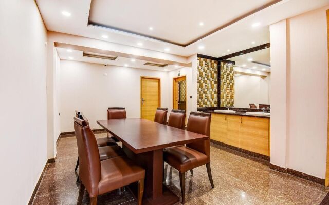 Fabhotel S Comfort Inn