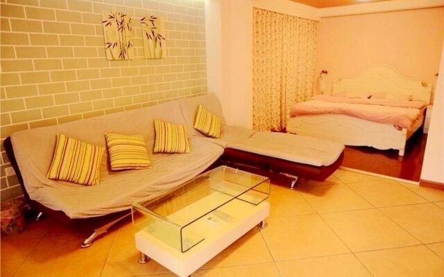Luobu Hotel