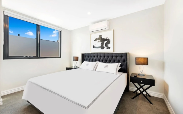 Manhattan Apartments - Glen iris