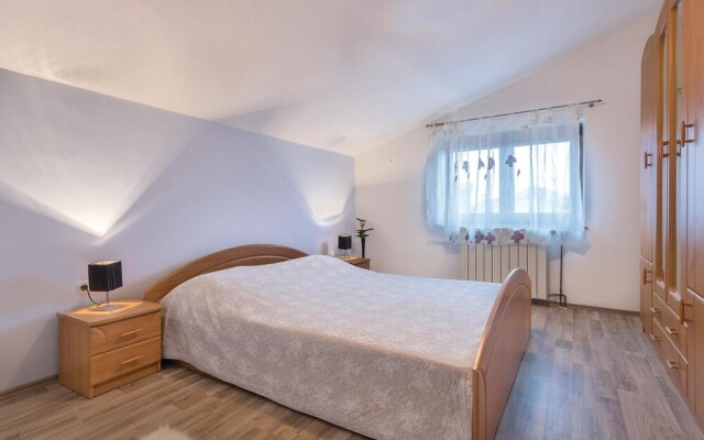 Beautiful Home in Pula With Wifi and 2 Bedrooms