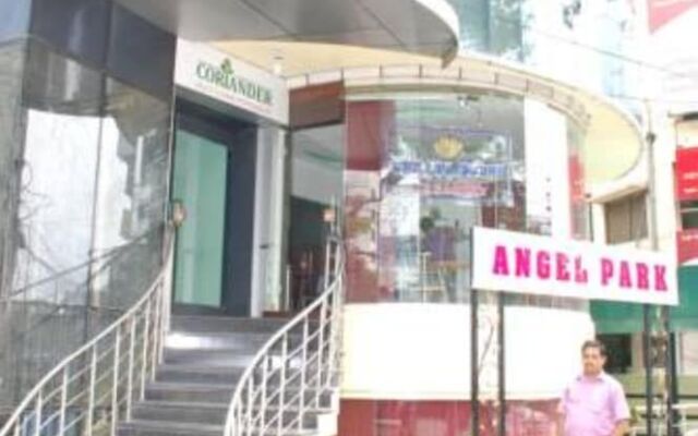 Angel Park Hotel