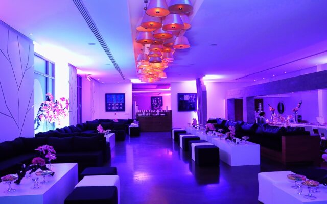 The Dragon Hotel & Resort & Sea Loft Chalets