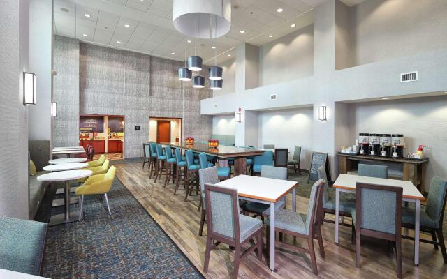 Hampton Inn & Suites Tucson East/Williams Center