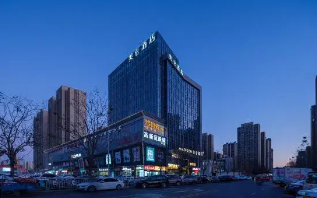 Madison Hotel Zhengzhou High Tech Zone Zhengzhou University