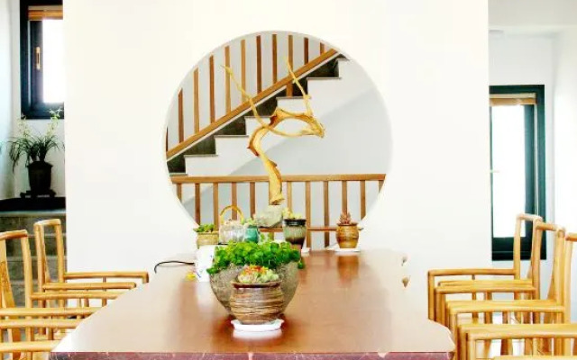 Yueshang Moon Bay Wetland Hostel