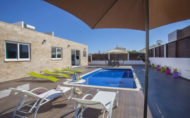 Golden Dream Villa