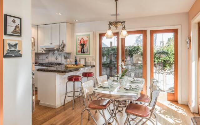 3743 Pelican Peaks